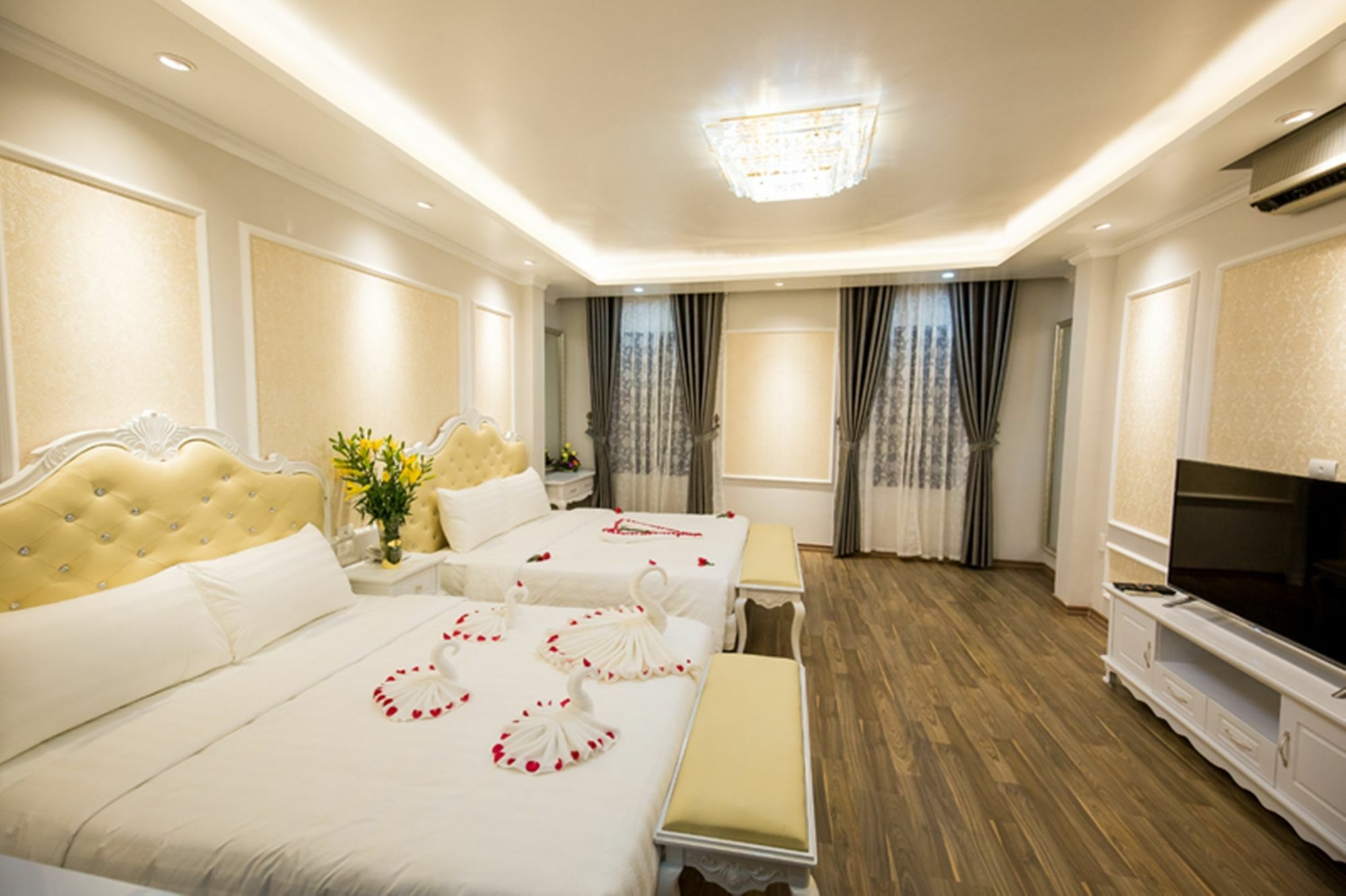 Little Hanoi Deluxe Hotel Экстерьер фото