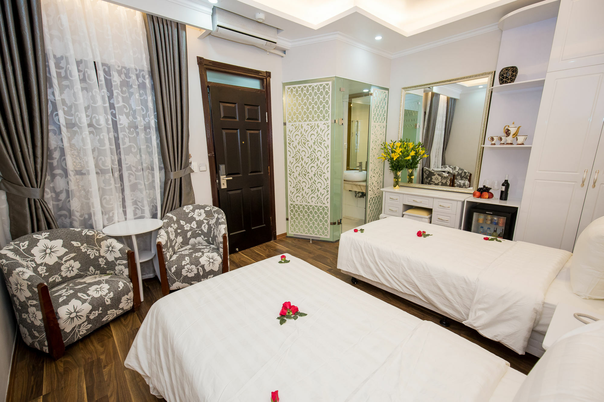 Little Hanoi Deluxe Hotel Экстерьер фото